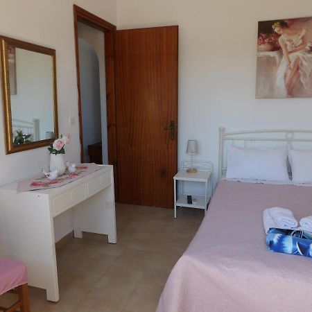 Teo 1 Apartment Гувес Екстериор снимка