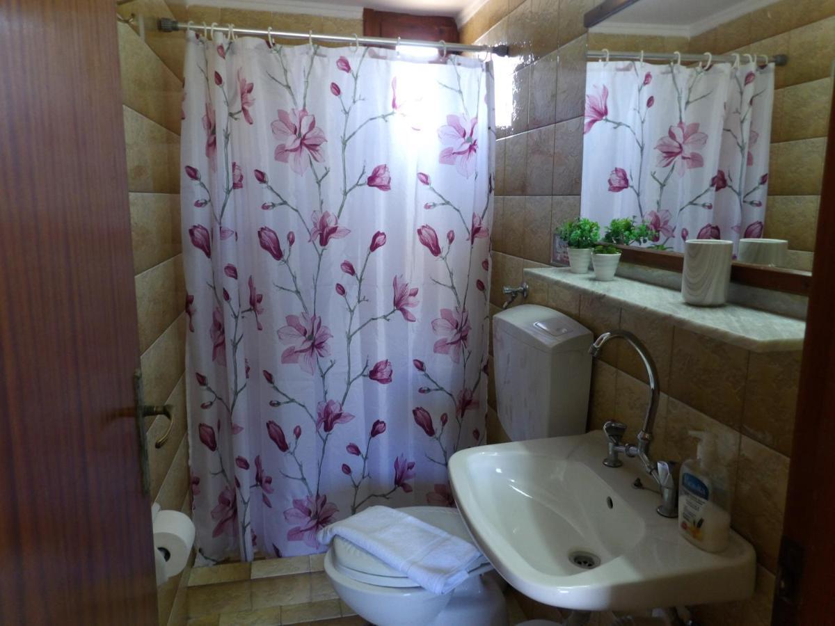 Teo 1 Apartment Гувес Екстериор снимка