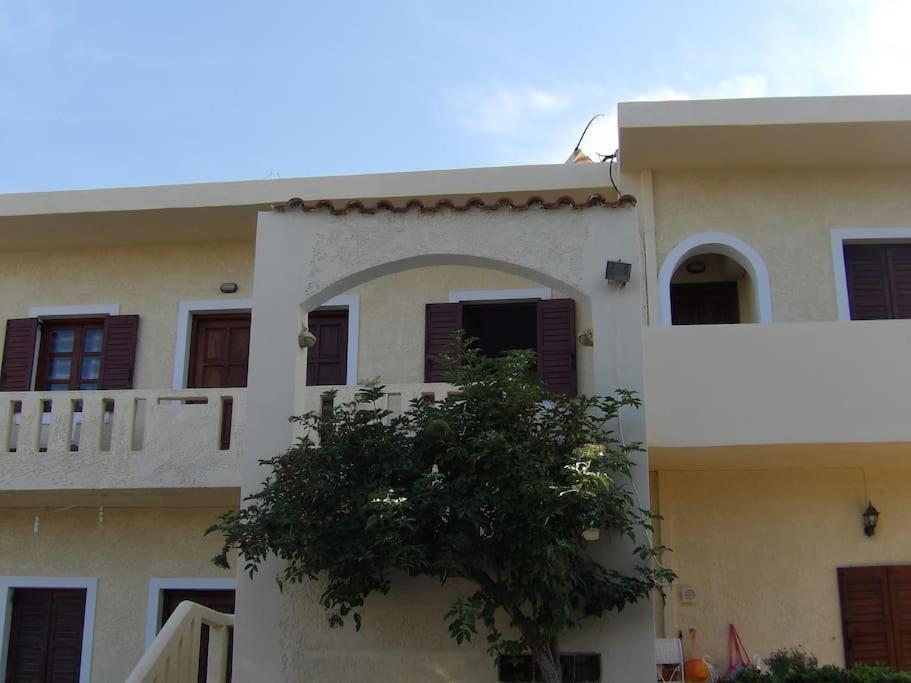 Teo 1 Apartment Гувес Екстериор снимка